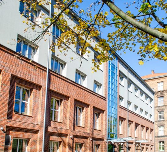 Docieplenie i przebudowa budynku W-9 (10-24) przy ul. Warszawskiej 24 wraz z przebudową i rozbudową instalacji wewnętrznych – CUP